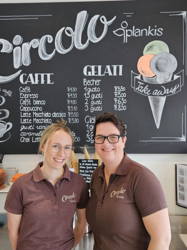 Wir gratulieren Vera Salis und Doris Bürkli herzlich zum Abschluss als Dipl. Arbeitsagoginnen mit eidg. Fachausweis.